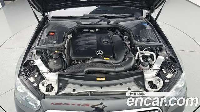 Mercedes-Benz E-Class W213 — Фото автомобиля 9