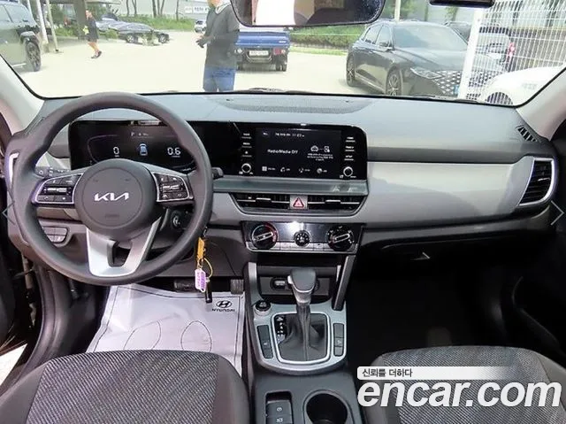 Kia Seltos Новый Seltos Бензин 2.0 2WD — Фото автомобиля 7