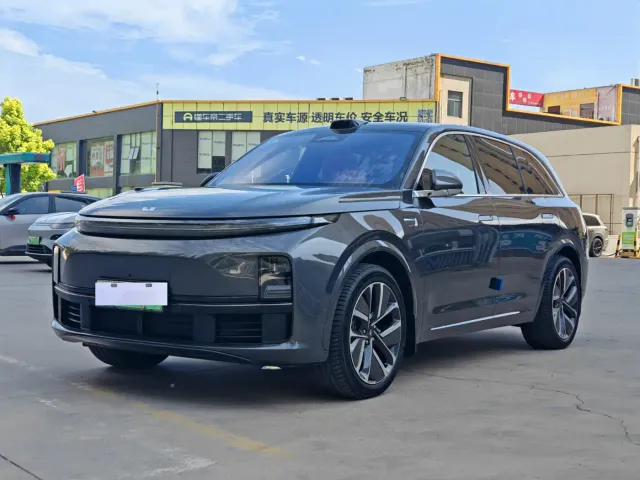 Фотография автомобиля — Li Auto L7