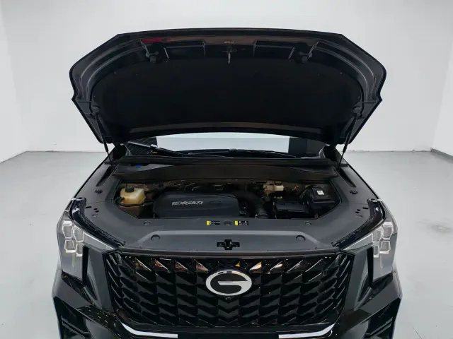 GAC Trumpchi GS8 — Фото автомобиля 12
