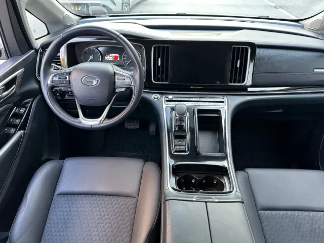 GAC Trumpchi M8 — Фото автомобиля 12