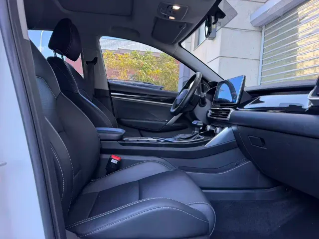 Geely Binyue — Фото автомобиля 8