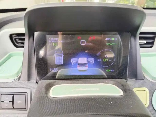 Wuling Hongguang Mini EV — Фото автомобиля 4