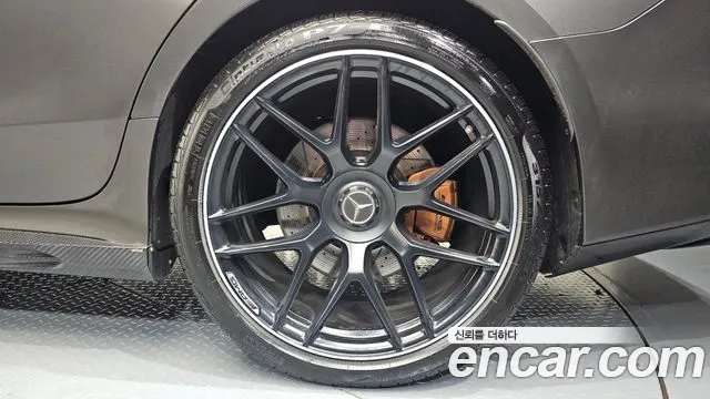 Mercedes-Benz AMG GT 4 двери 43 4MATIC+ — Фото автомобиля 7