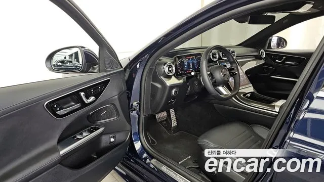 Mercedes-Benz C-Class — Фото автомобиля 10