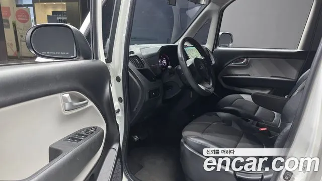 Kia RAY Новый Kia Ray Фургон — Фото автомобиля 10