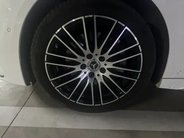 Mercedes-Benz C-Class — Фото автомобиля 7