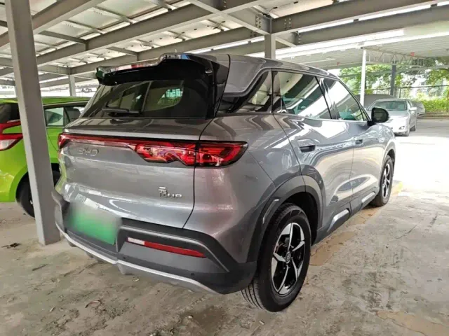BYD Yuan UP — Фото автомобиля 6