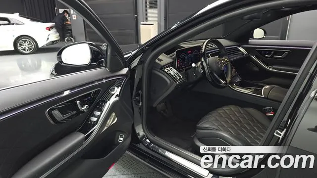 Mercedes-Benz S-Class W223 — Фото автомобиля 10