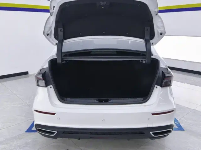 Chery Arrizo 5 PLUS — Фото автомобиля 4