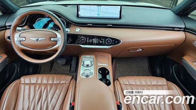 Genesis GV70 2.5T Бензин AWD — Фото автомобиля 7