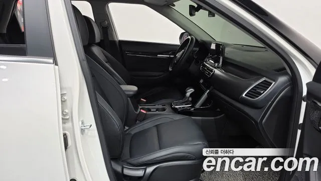 Kia Seltos Seltos Бензин 1.6 турбо 2WD — Фото автомобиля 23