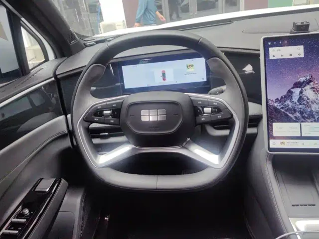 Geely Galaxy L7 — Фото автомобиля 15