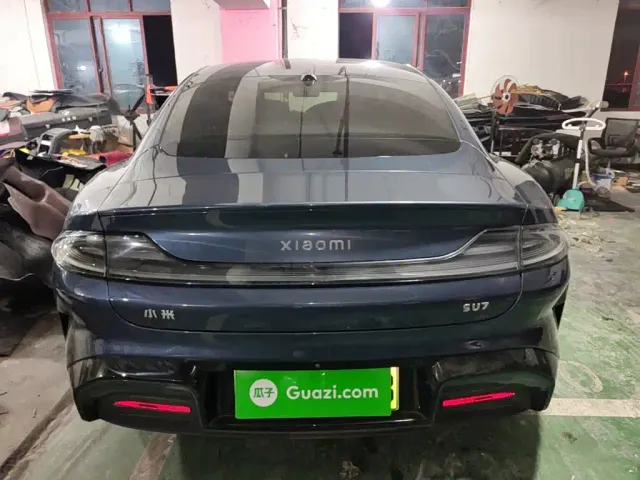 Xiaomi SU7 — Фото автомобиля 5