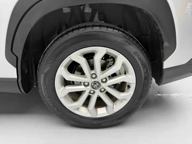 Toyota Frontlander 2024 2.0L Smart Hybrid Dual Engine Leading Edition — Фото автомобиля 12