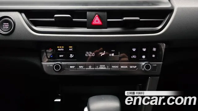 Kia Seltos Новый Seltos Бензин 2.0 2WD — Фото автомобиля 17