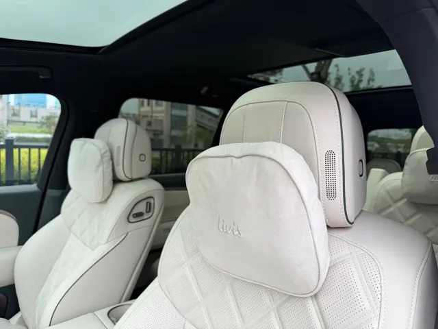 Li Auto L9 — Фото автомобиля 18