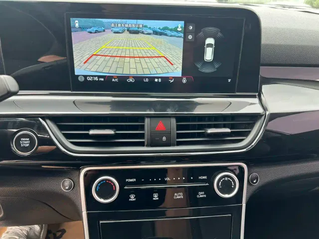 Kia Seltos — Фото автомобиля 9