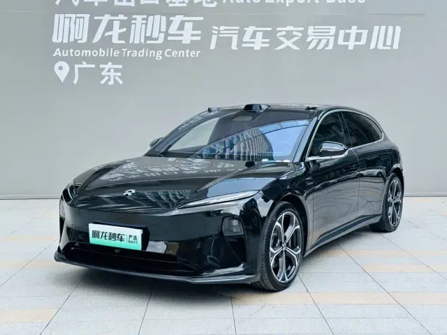 Nio ET5 Touring — Фото автомобиля 15