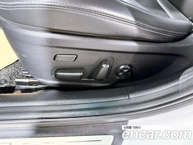 Hyundai Grandeur New — Фото автомобиля 18