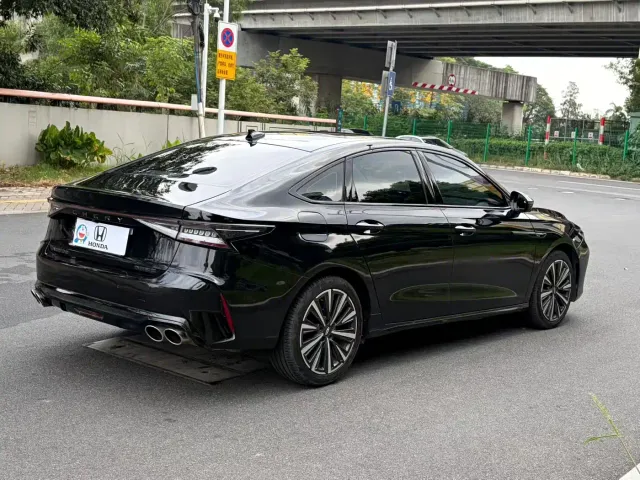 Chery Arrizo 8 — Фото автомобиля 3