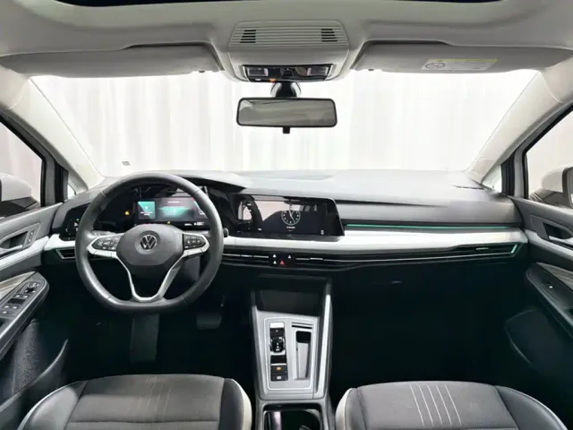 Volkswagen Golf — Фото автомобиля 14