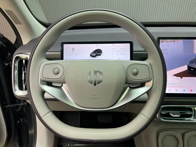 Leapmotor B10 — Фото автомобиля 6