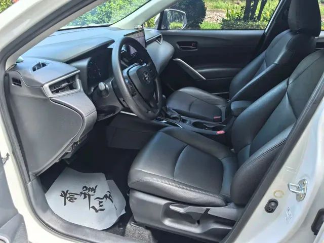 Toyota Corolla Cross — Фото автомобиля 7