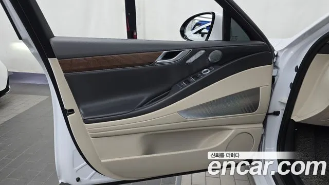 Genesis G80 RG3 — Фото автомобиля 13