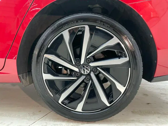 Volkswagen Lamando — Фото автомобиля 28