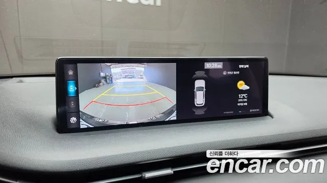 Genesis GV70 — Фото автомобиля 22