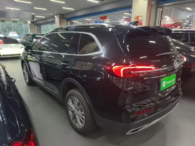 Buick Envision Plus — Фото автомобиля 4