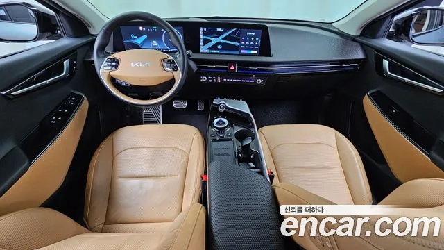 Kia EV6 — Фото автомобиля 10