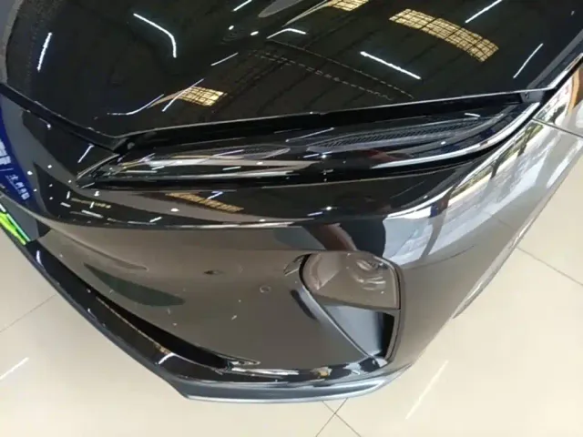 Nio ET5 Touring — Фото автомобиля 23