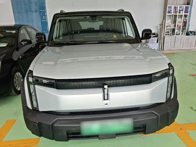 iCAR 03 — Фото автомобиля 2