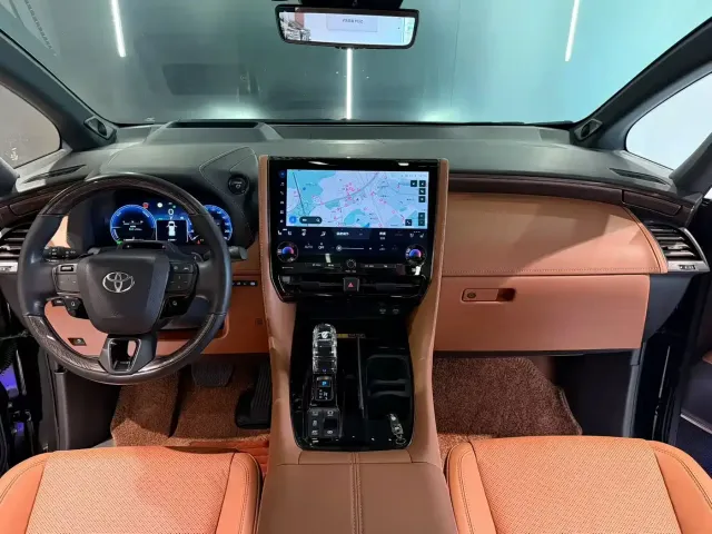 Toyota Alphard — Фото автомобиля 7