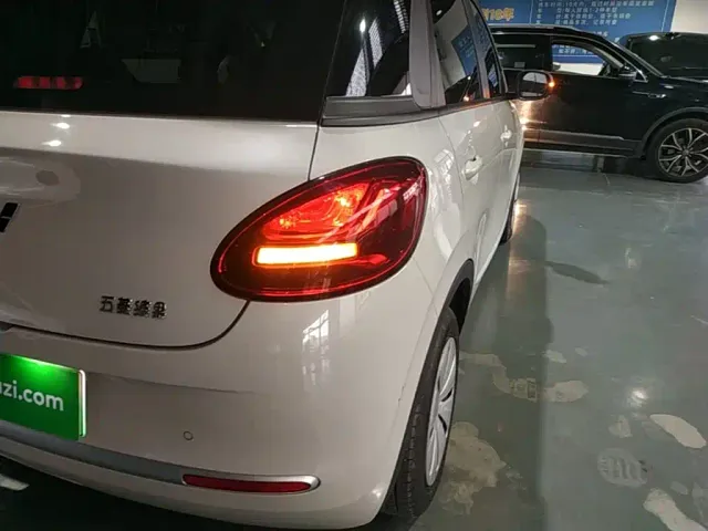 Wuling Bingo — Фото автомобиля 23