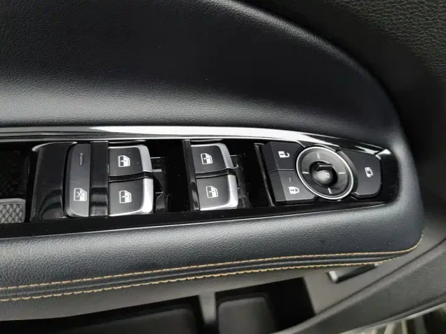 Ford Territory — Фото автомобиля 9