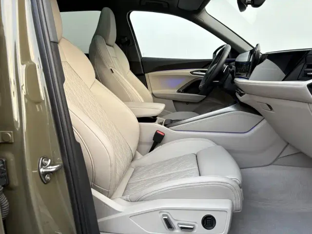 Audi Q5L — Фото автомобиля 10