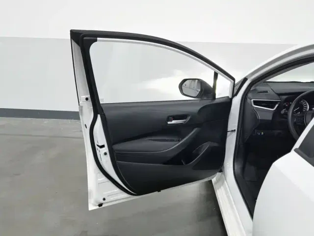 Toyota Corolla — Фото автомобиля 8