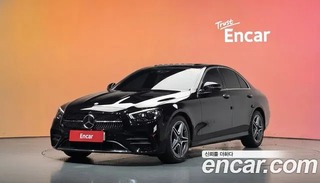 Фотография автомобиля — Mercedes-Benz E-Class W213