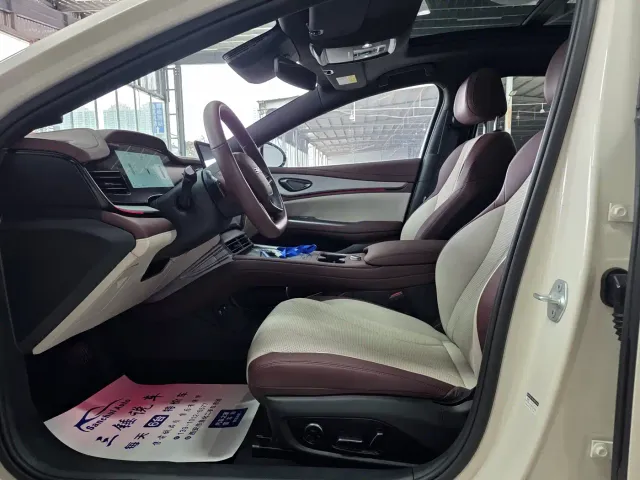 BYD Seal 07 DM-i — Фото автомобиля 5