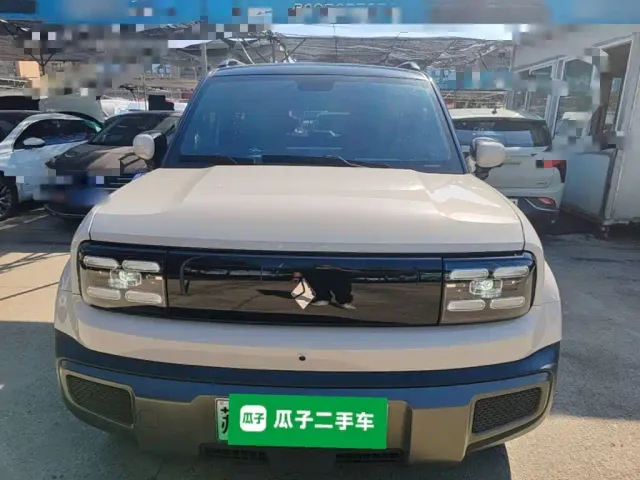 Baojun Yep Plus — Фото автомобиля 2