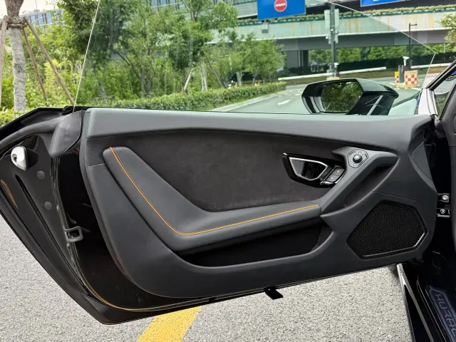 Lamborghini Huracan — Фото автомобиля 15