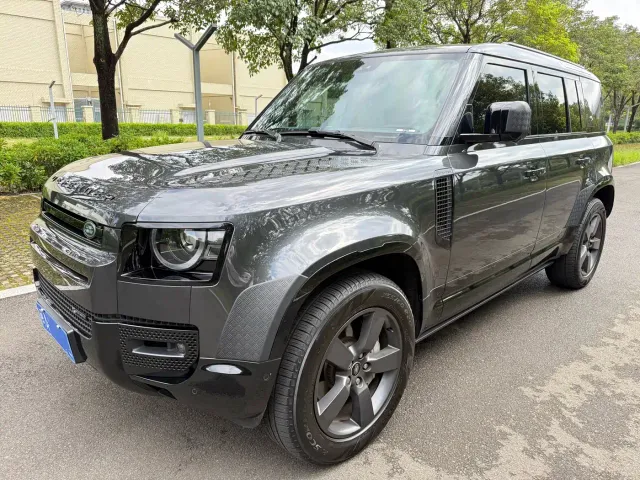 Фотография автомобиля — Land Rover Defender