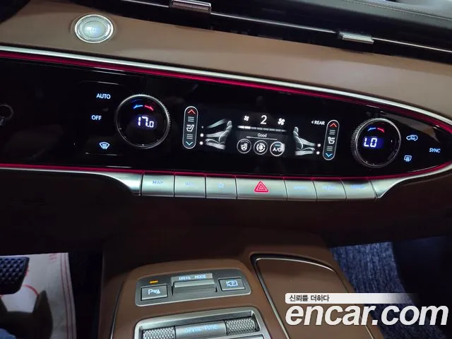 Genesis GV70 2.5T Бензин 2WD — Фото автомобиля 15