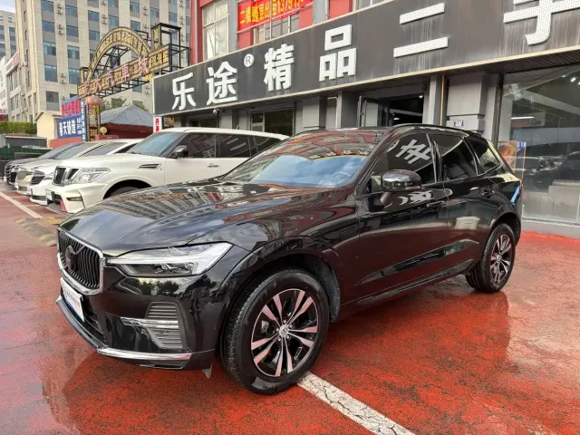 Volvo Volvo XC60 2025 B5 AWD Smart Luxury Edition — Фото автомобиля 2