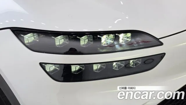 Genesis GV60 Standard — Фото автомобиля 19