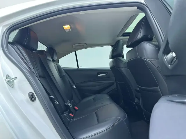 Toyota Corolla — Фото автомобиля 10