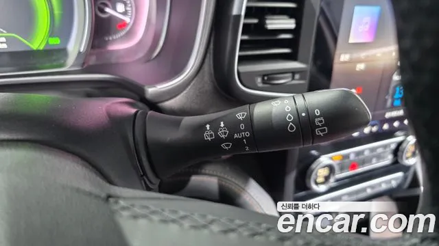 Renault-KoreaSamsung QM6 Новый QM6 2.0 LPe Première 2WD — Фото автомобиля 26